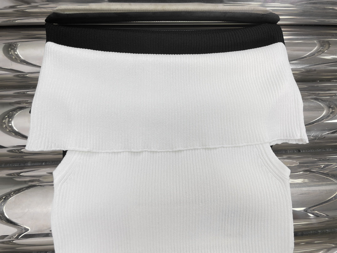 Knitted short sleeves