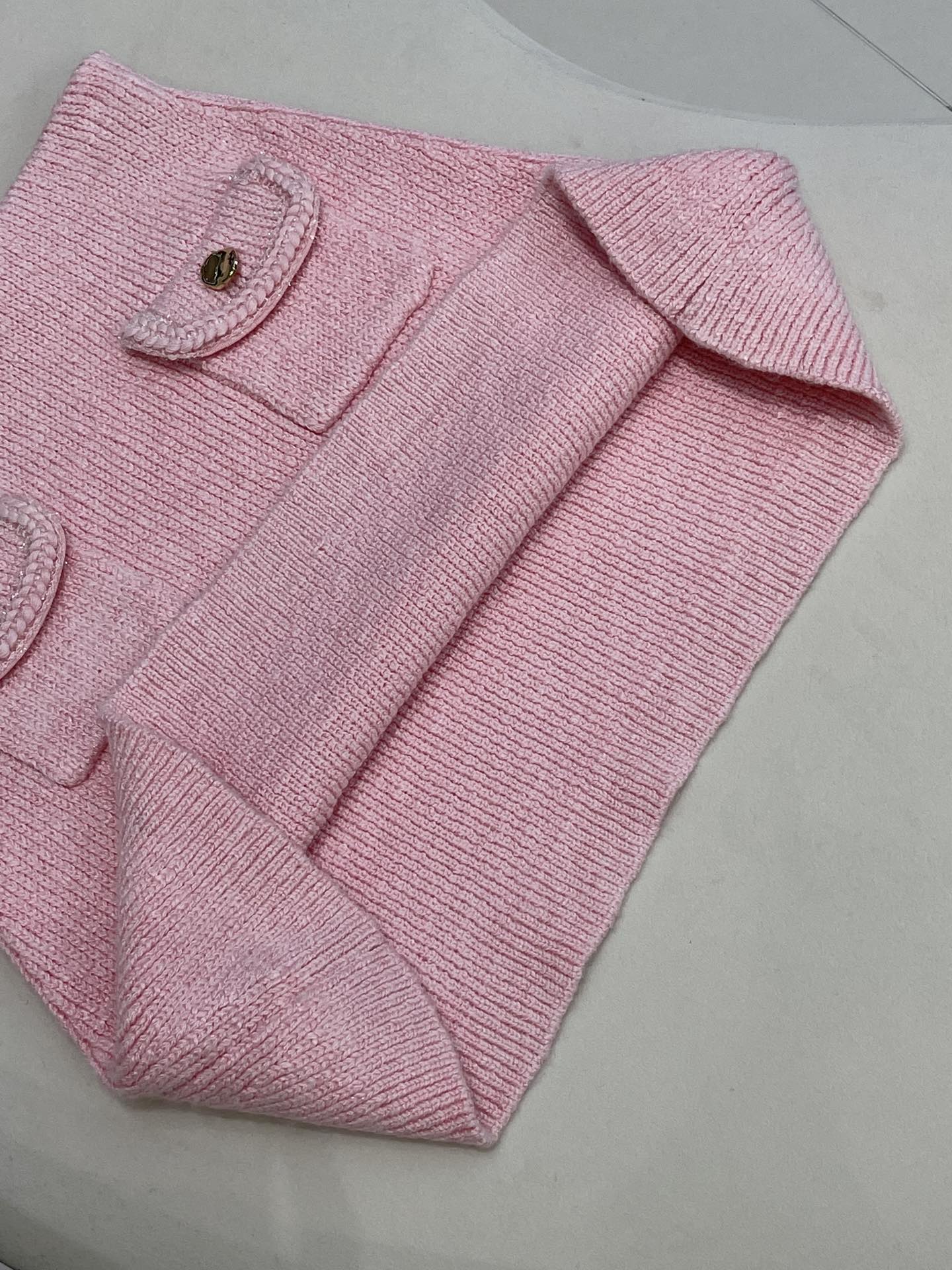 Knitted cardigan top + short skirt
