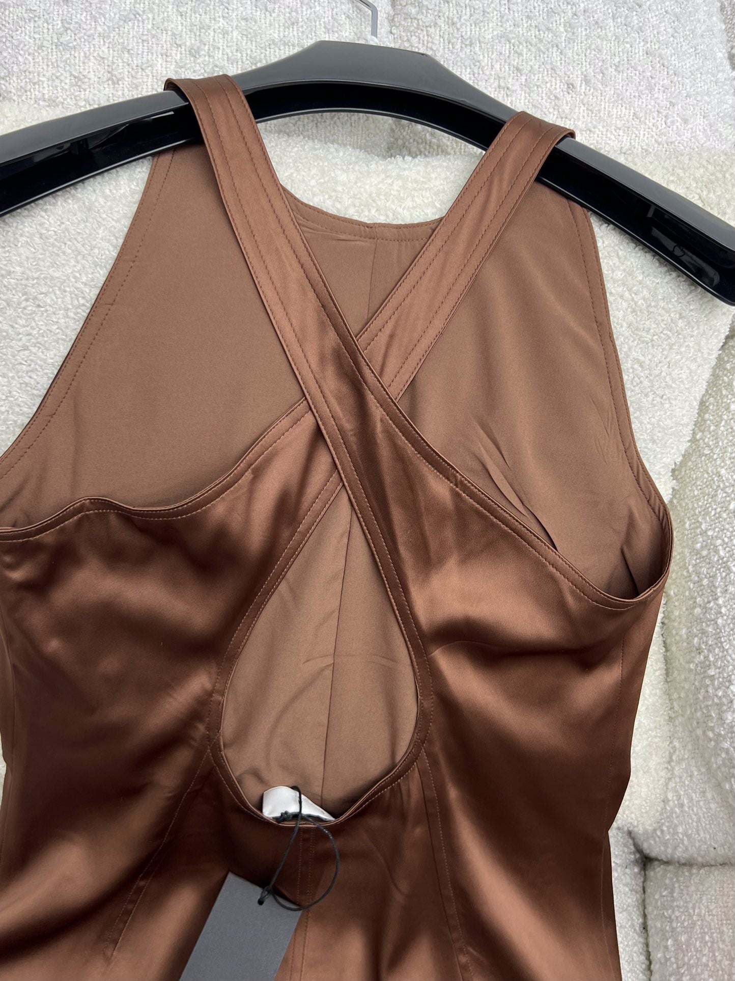 Satin backless dress