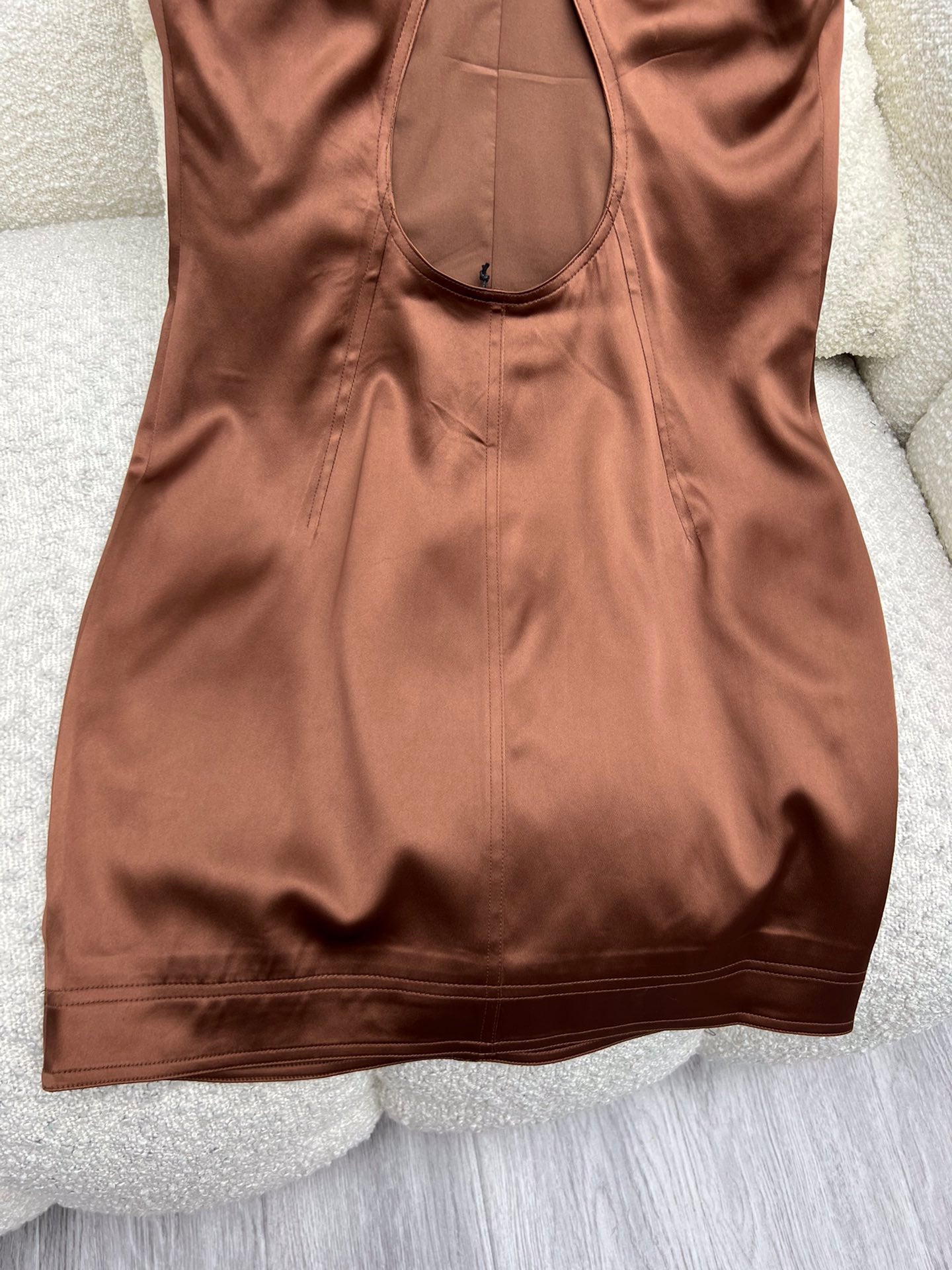Satin backless dress