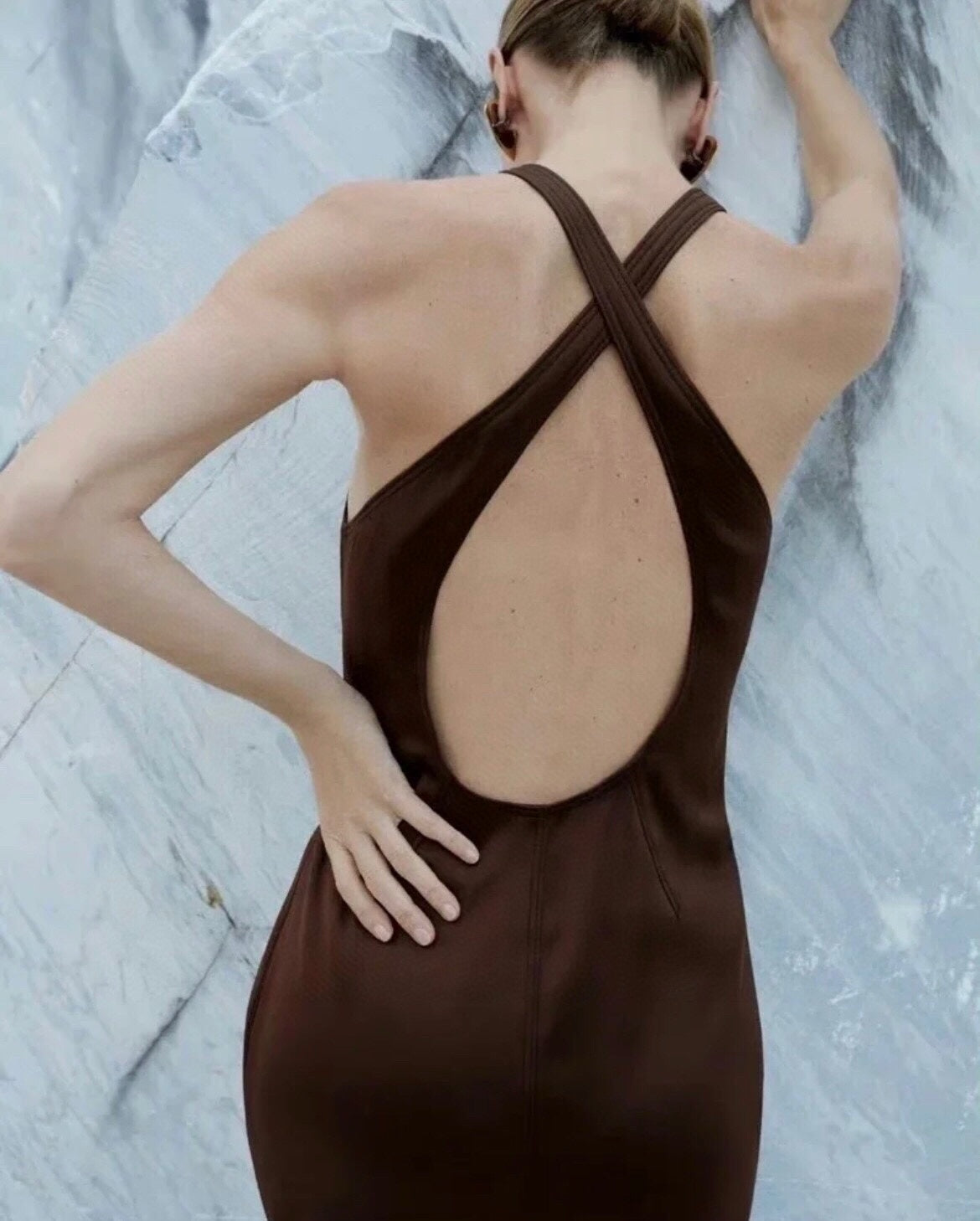 Satin backless dress