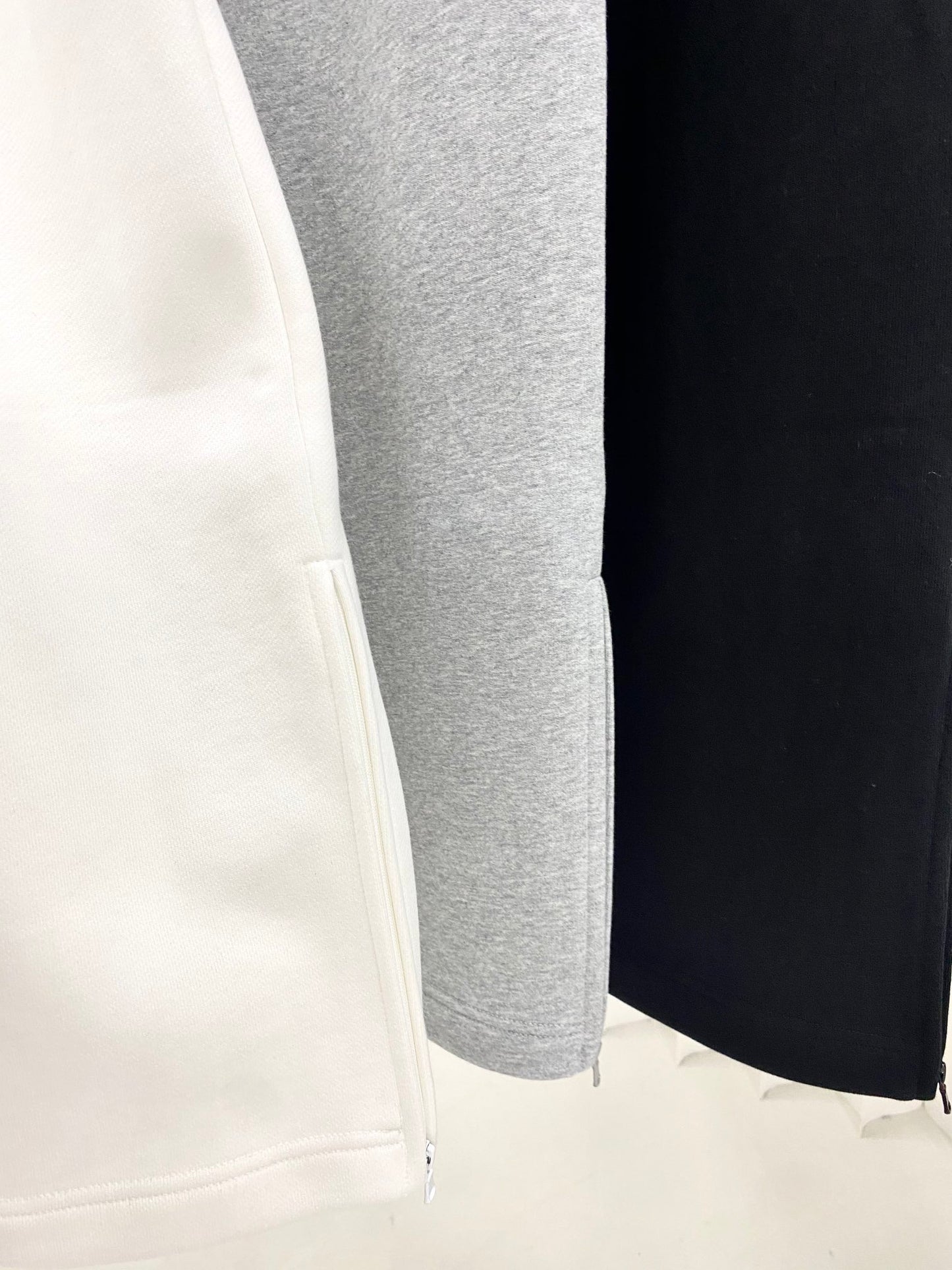 Pullover crew neck sweatshirt/pants