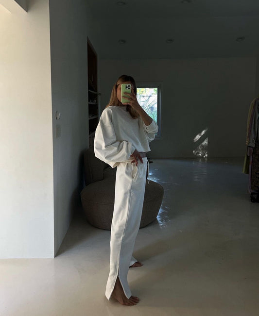 Pullover crew neck sweatshirt/pants
