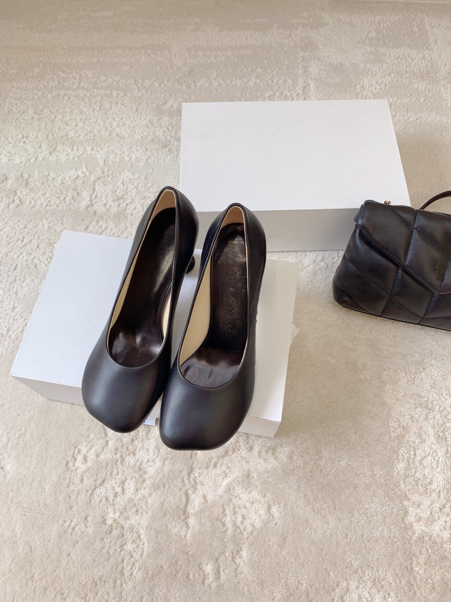 Soft leather high heels