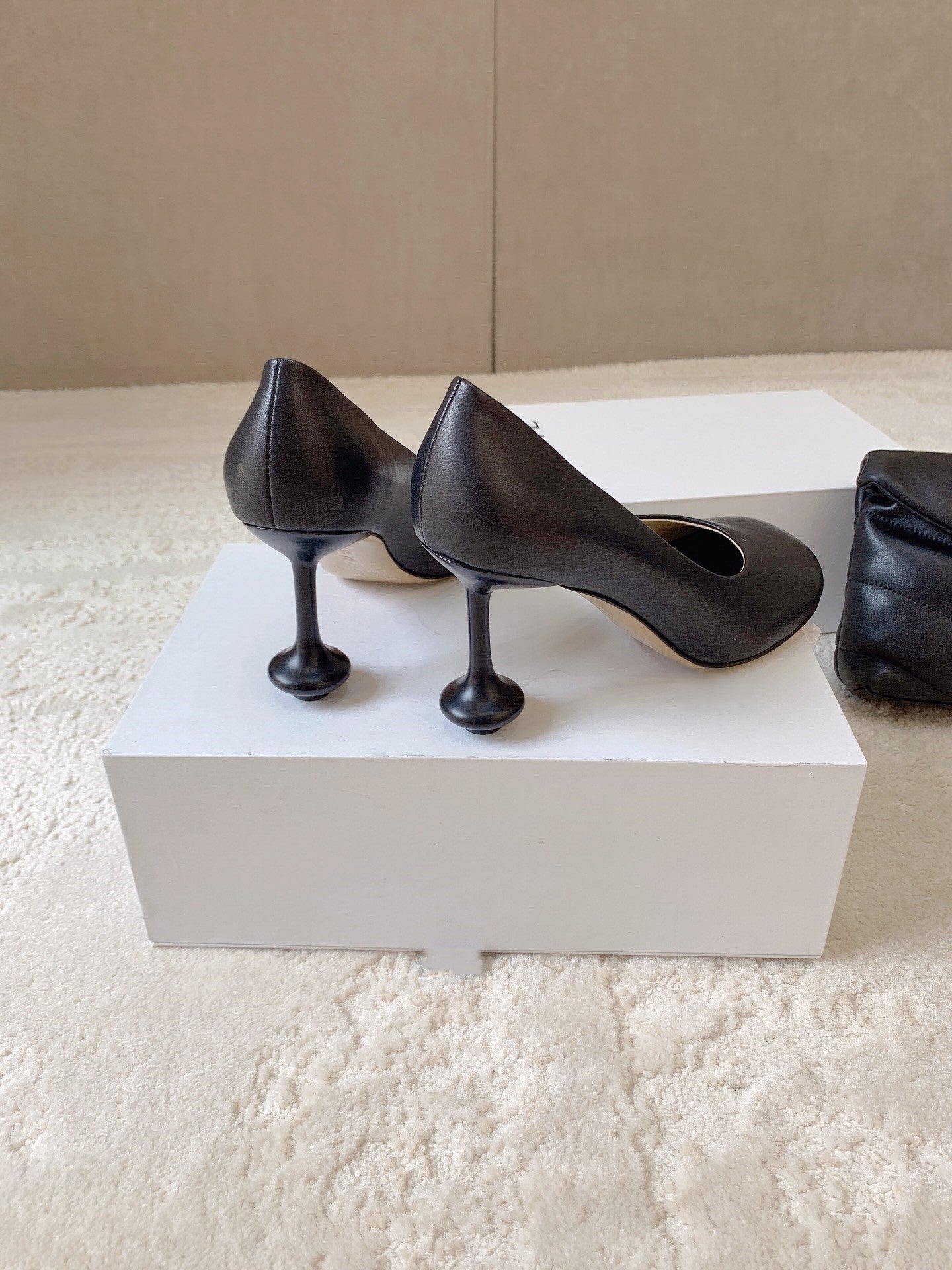 Soft leather high heels