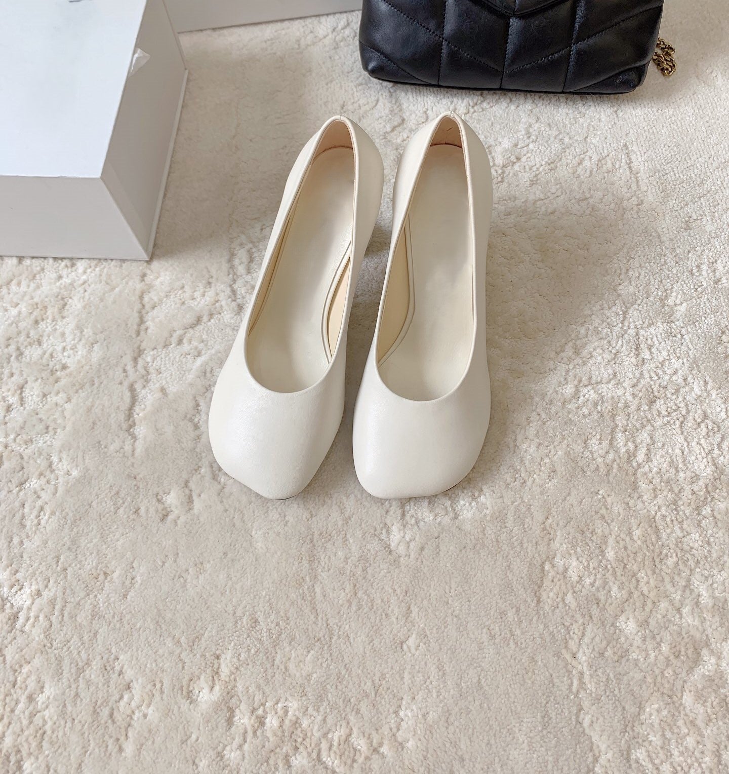 Soft leather high heels