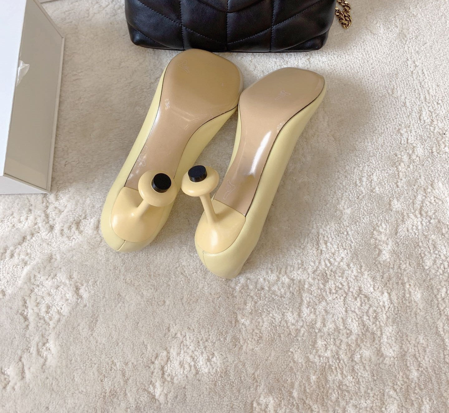 Soft leather high heels