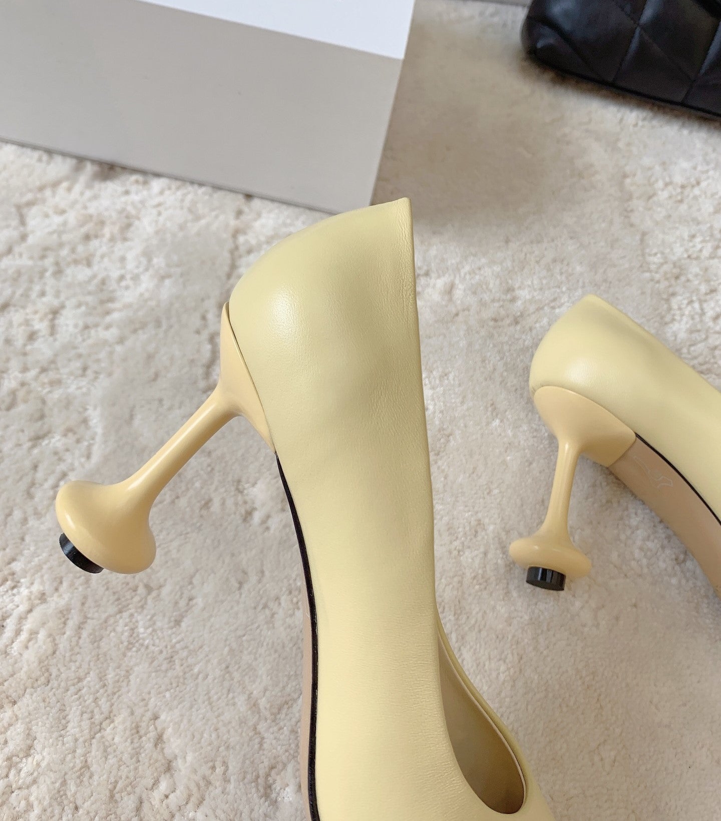 Soft leather high heels