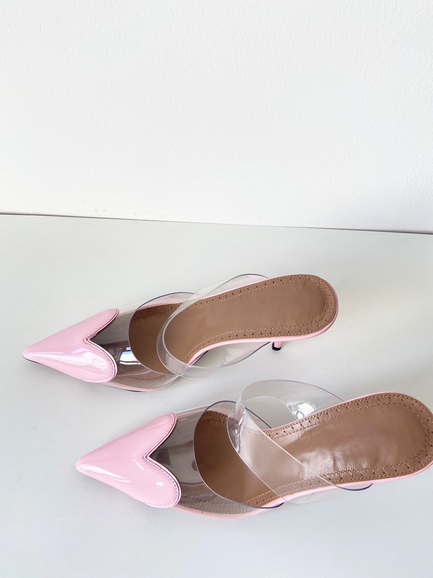 Heart high heel slippers