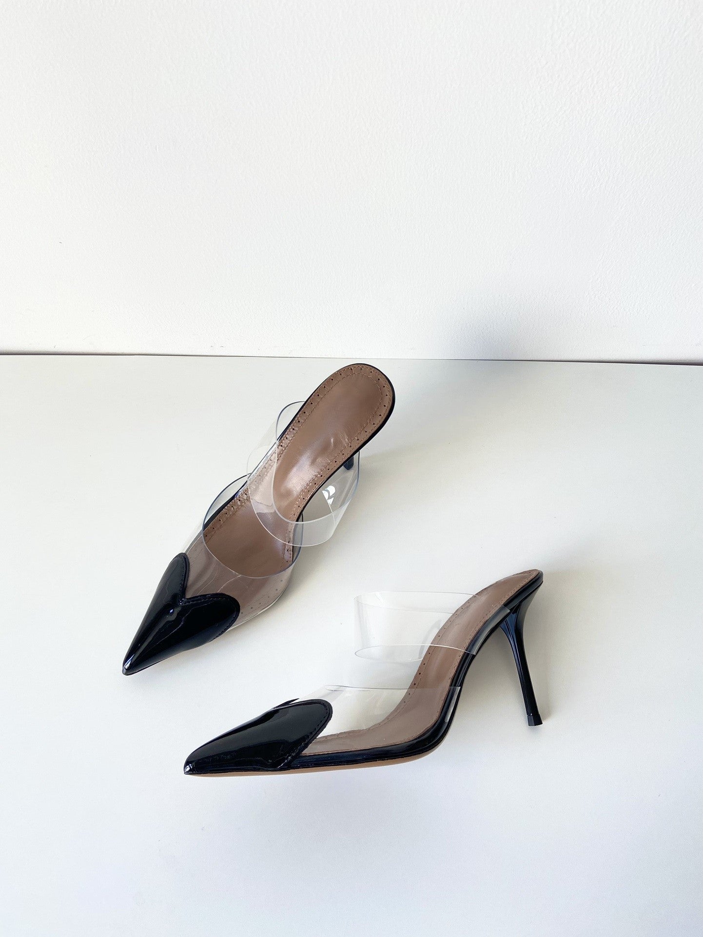 Heart high heel slippers