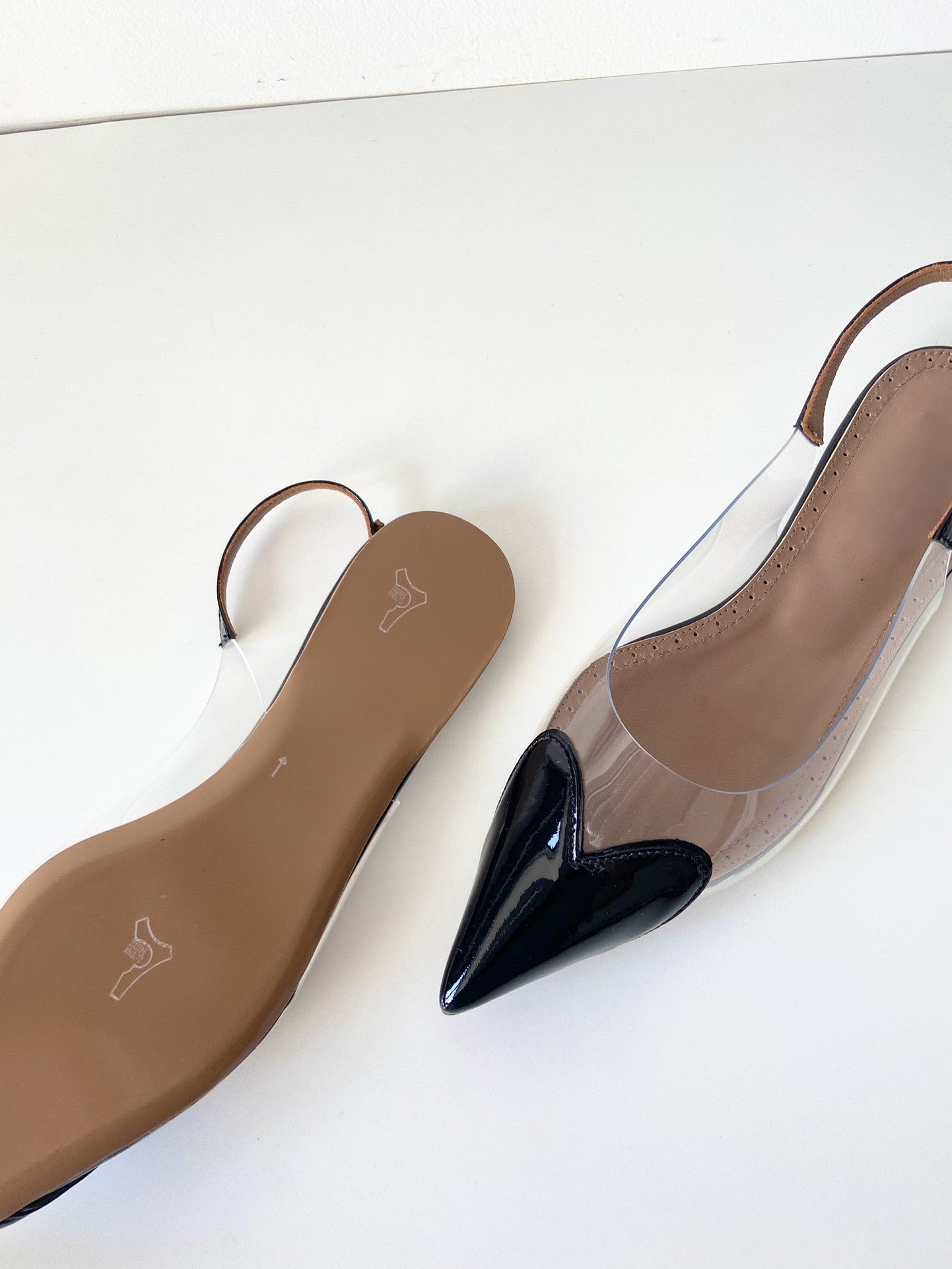 Love heart flat shoes