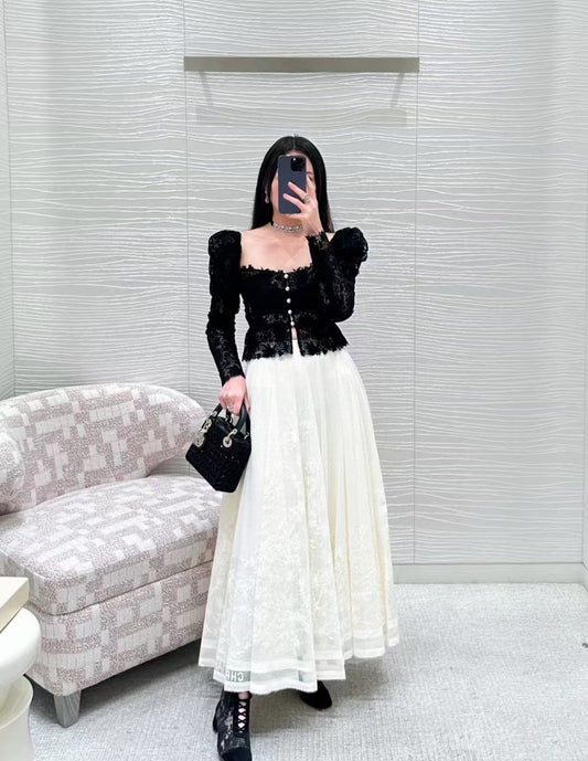 Knitted carved long skirt