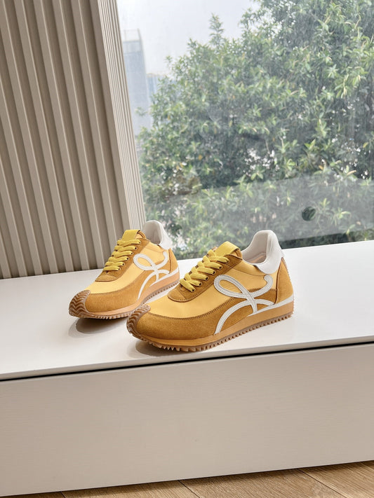Colorblocked Dexterity Shoes