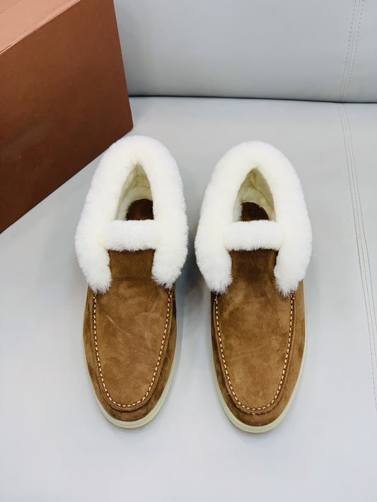 Casual loafers
