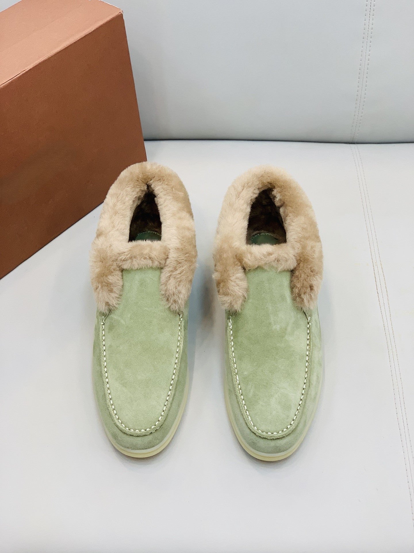 Casual loafers
