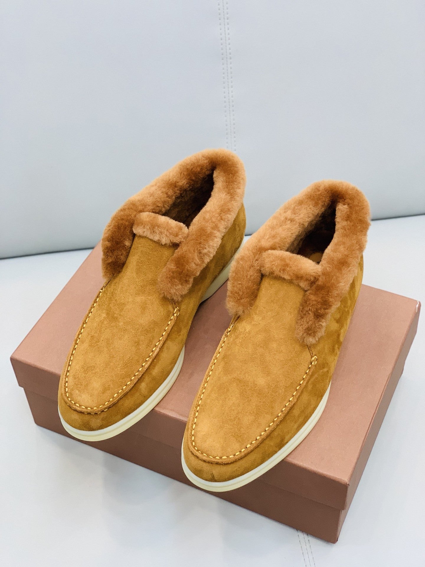 Casual loafers