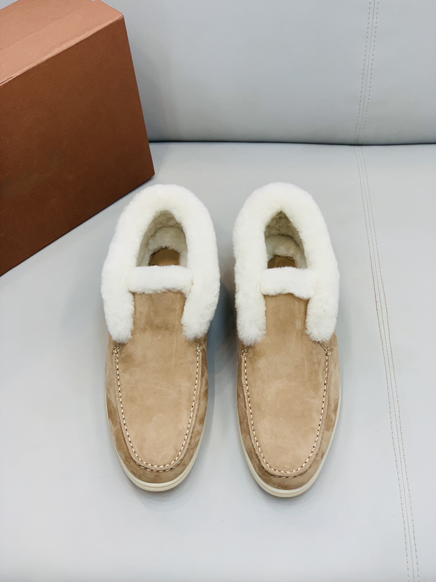 Casual loafers