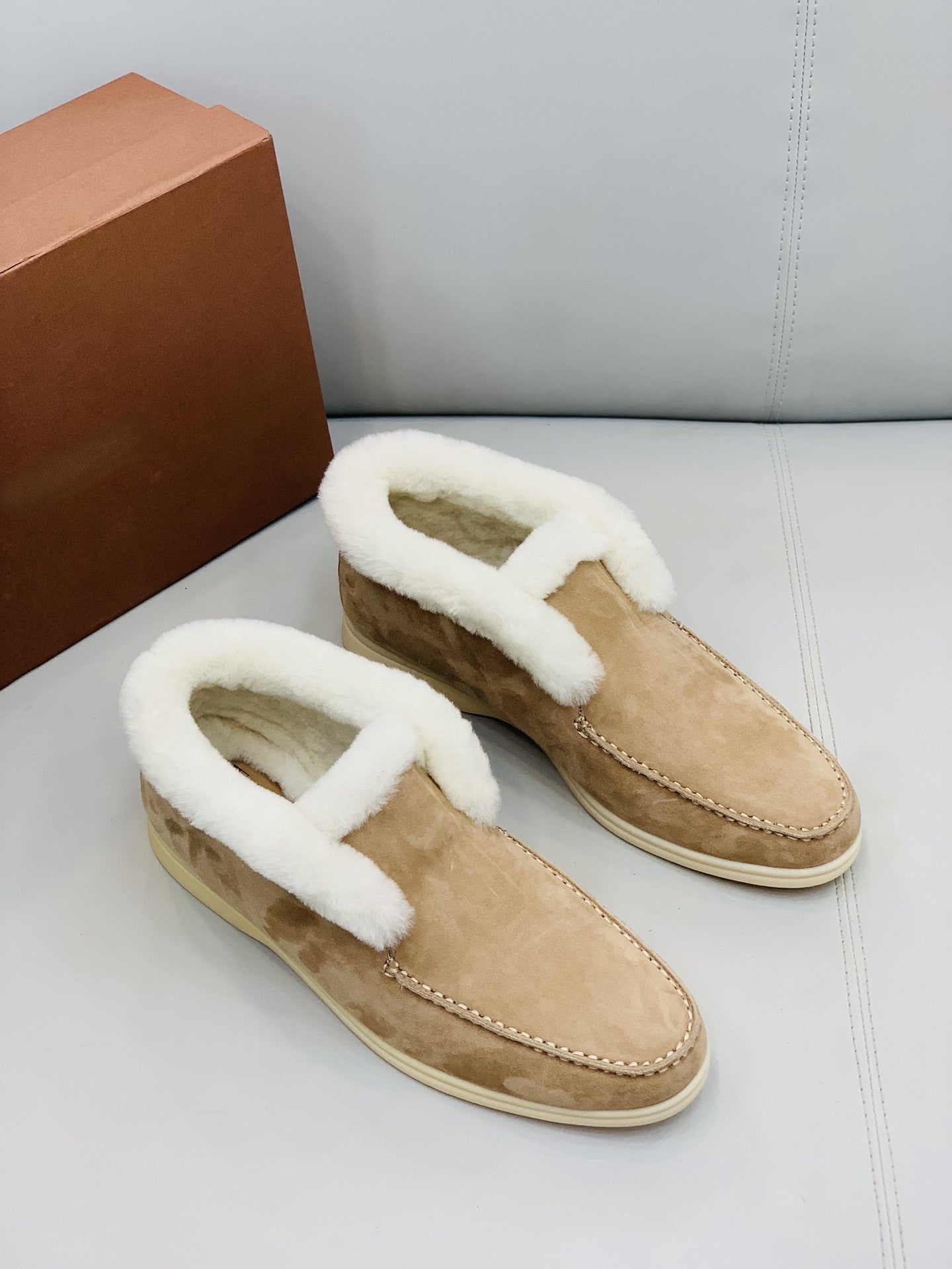 Casual loafers