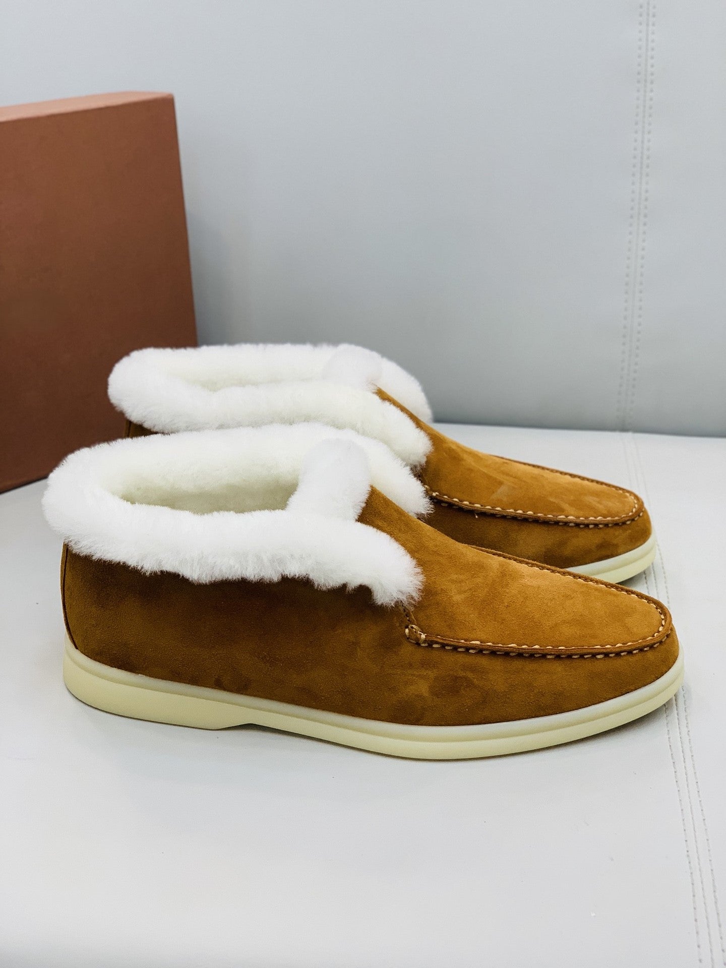 Casual loafers