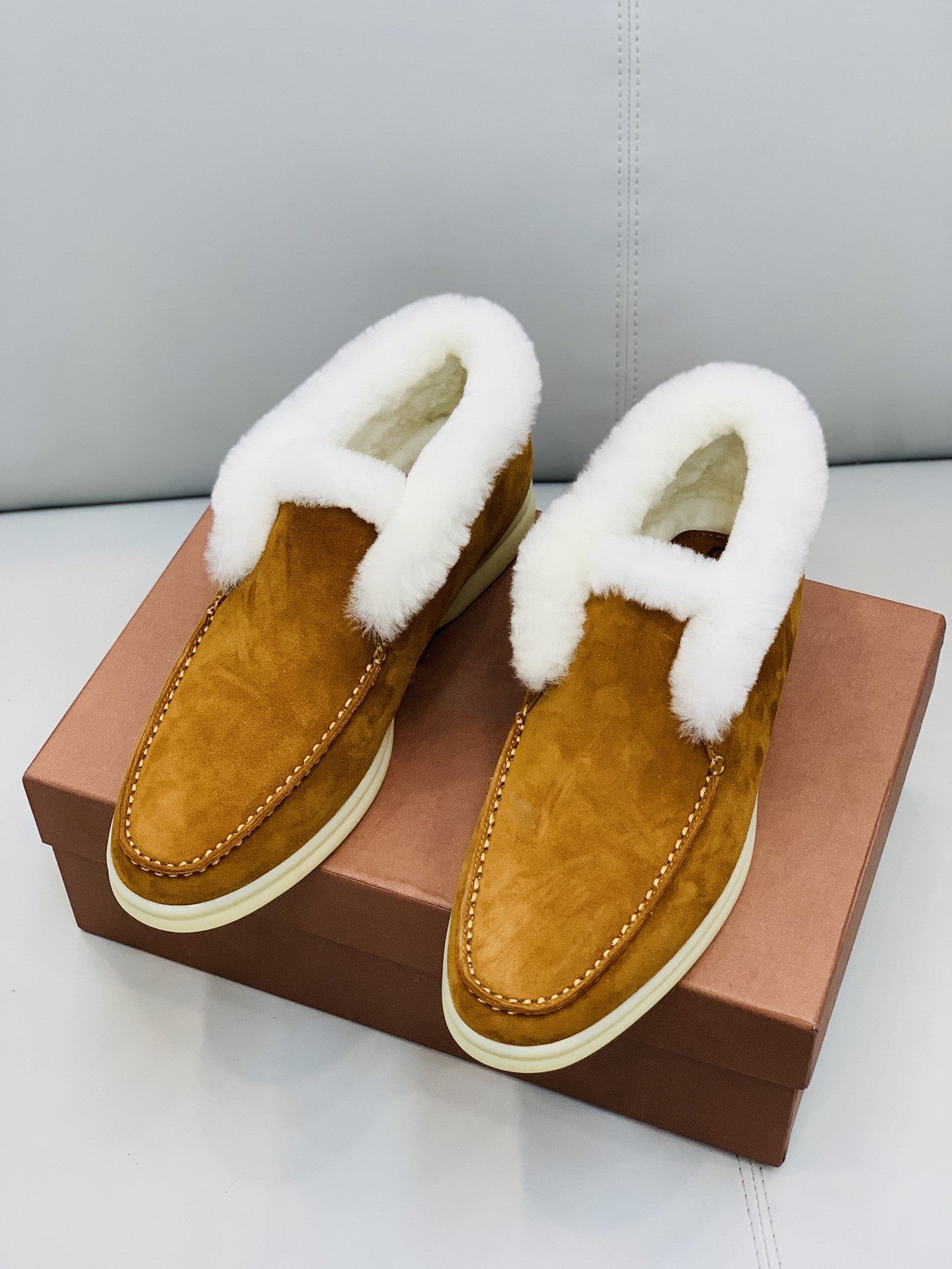 Casual loafers