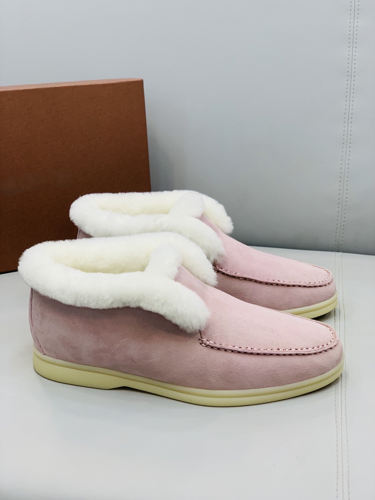 Casual loafers