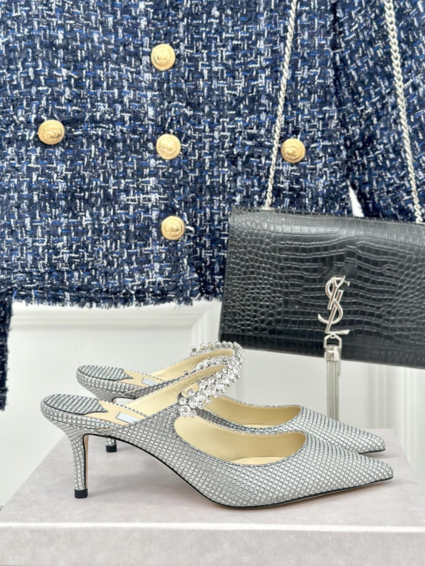 Diamond chain pointed high heels